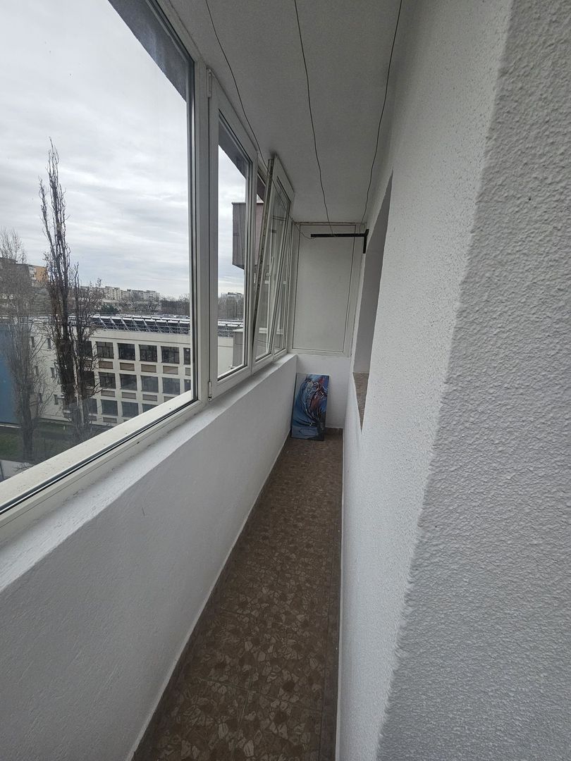 Garsoniera Auchan Drumul Taberei - Poză 4