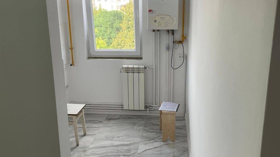 Buziasului-Aem | 1 Camera | Renovat complet | Decomandat | Centrala proprie - Poză 4