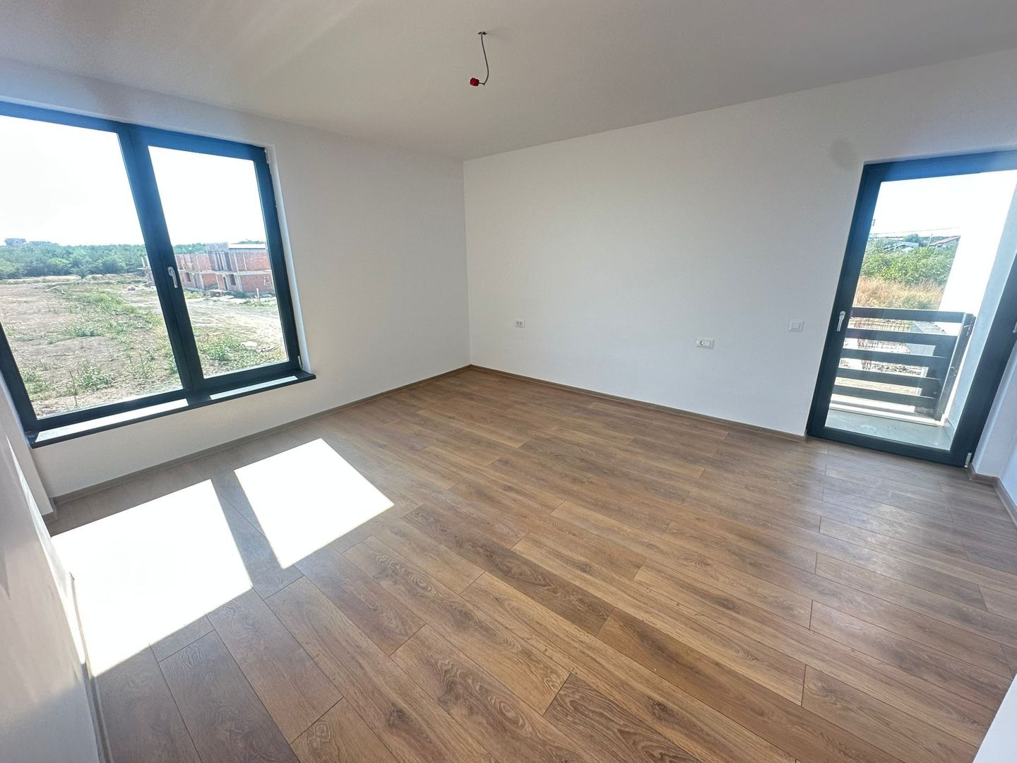 Casă P+1 modernă, finisaje premium, teren 375 mp | Tunari - Poză 7