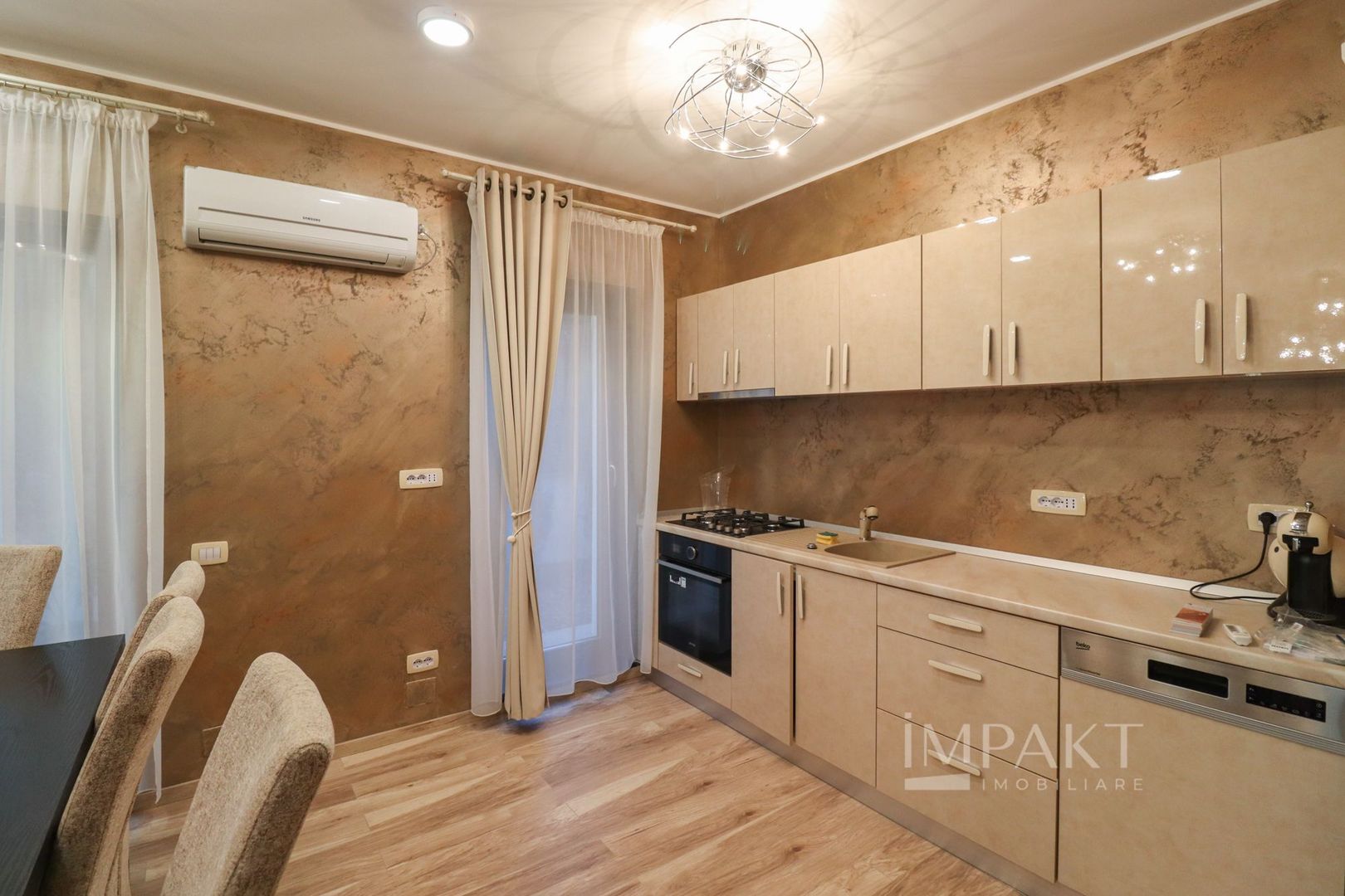Duplex de inchiriat Europa | 4 camere, terasa 50 mp + 2 locuri parcare - Poză 10