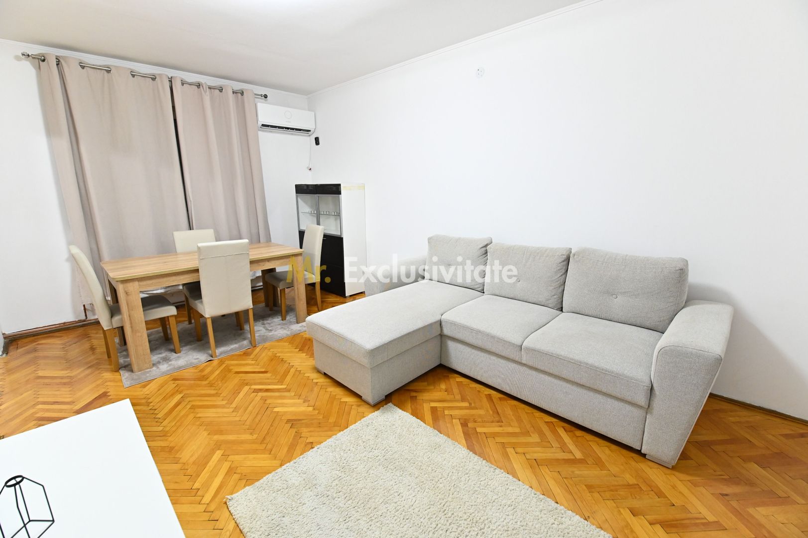 Apartament 3 camere de vanzare | Piata Garii - Poză 2