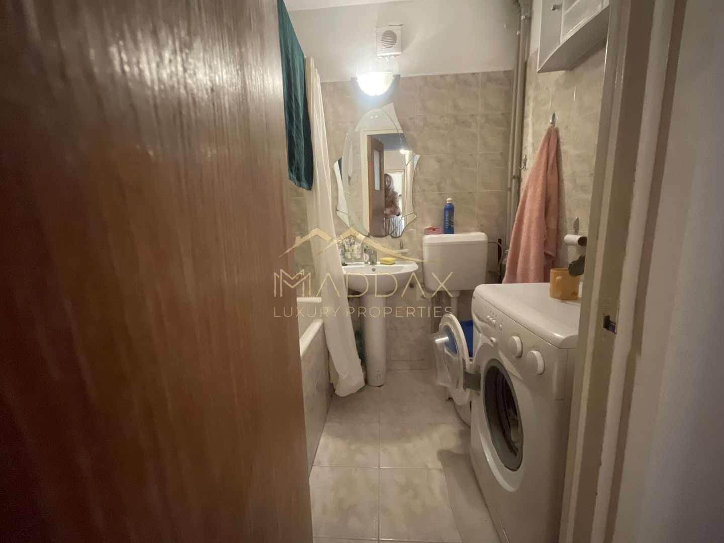 //Apartament 4 camere****Parcare + Boxa//Apusului - Poză 23