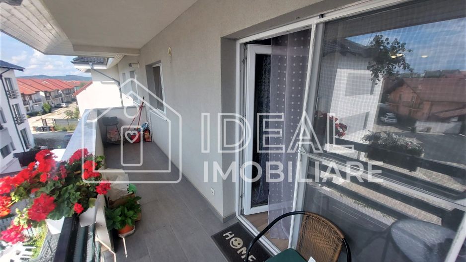 Apartament cu 4 camere in Selimbar, zona Pictor Brana - Poză 11