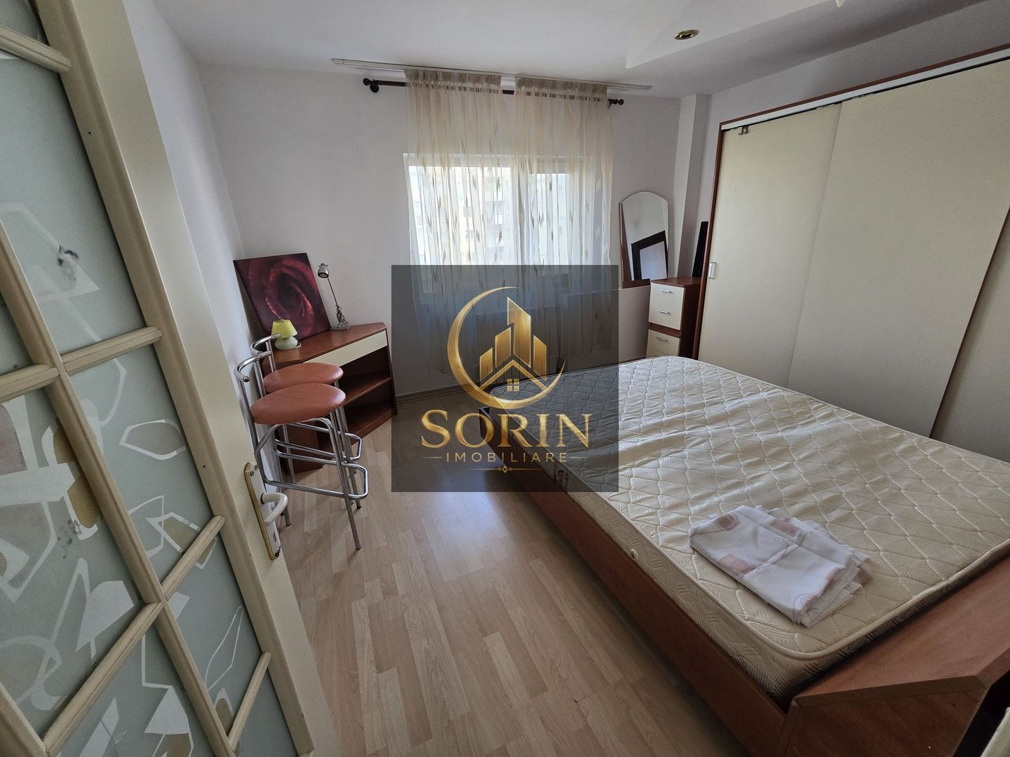 Inchiriez apartament 2 camere metrou Eroii Revolutiei - Poză 7
