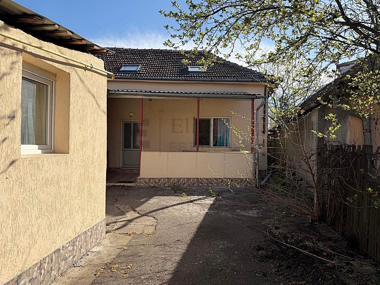 Casa singura in curte zona Parcul Salca | Acces auto - Poză 11