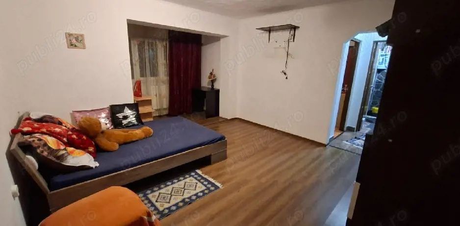 BRASADAS vinde ap 2 cam etaj 2/4 Botizului. - Poză 1