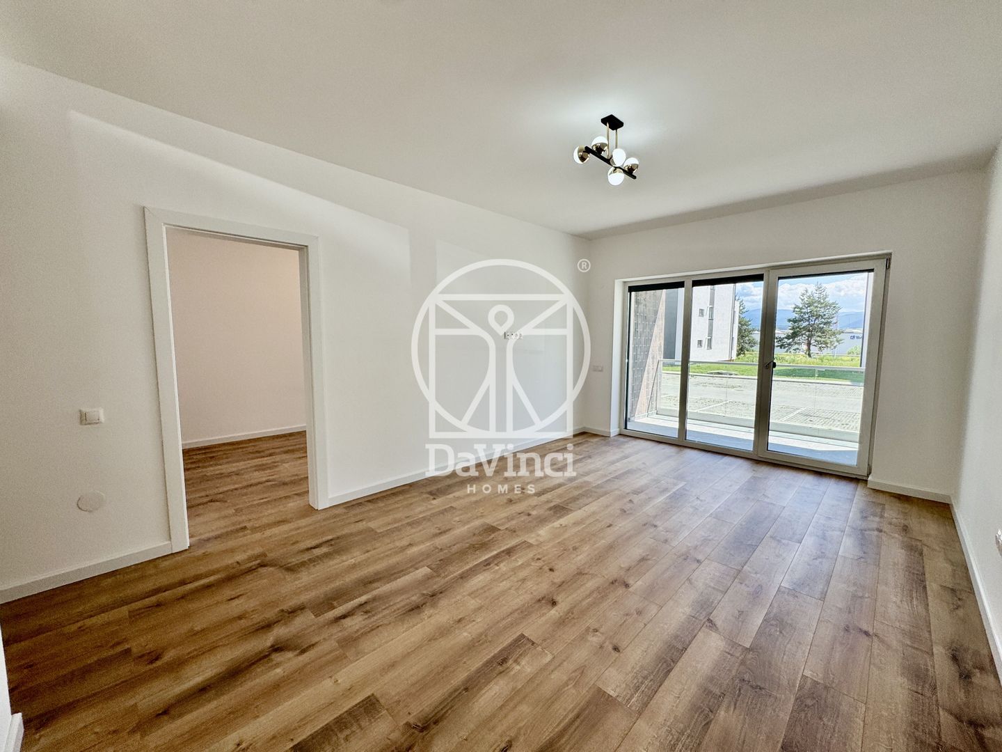 Apartament 3 camere - 2 bai, intabulat (81O-Ra-ap.1) - Poză 4