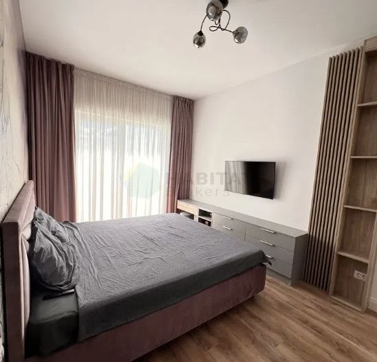 Casă individuală cu 4 camere în cartierul Aerocity, Tunari - Poză 12