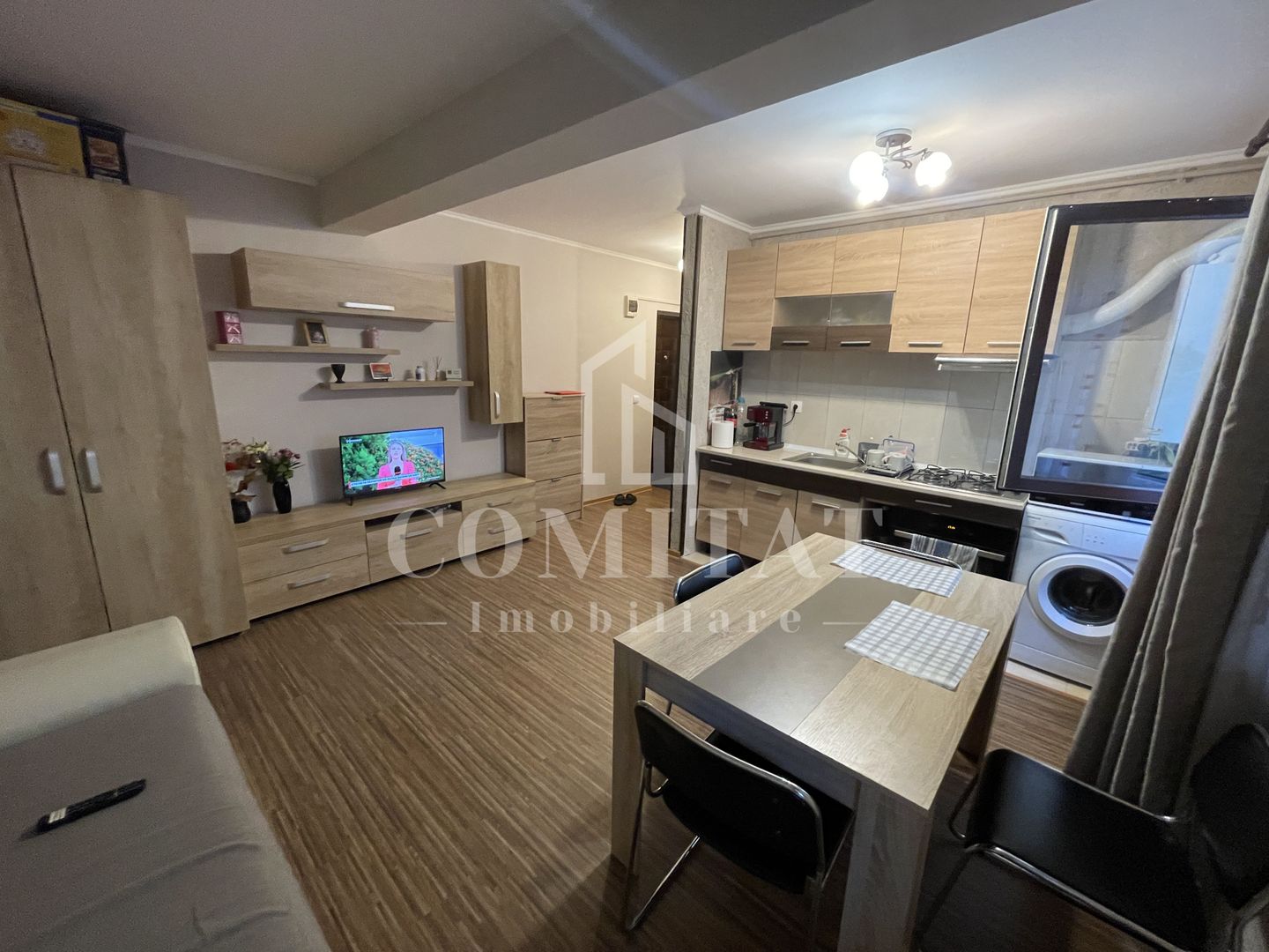 Apartament 2 camere | Semidecomandate | Str Florilor - Poză 3