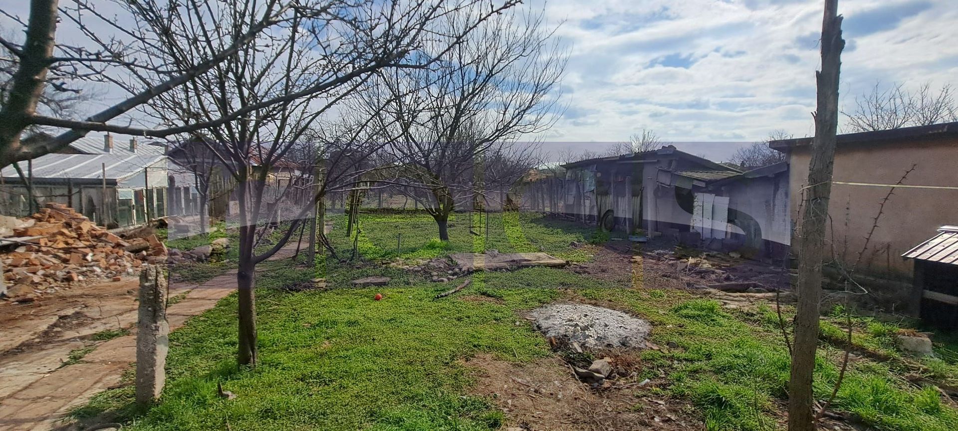 VANZARE CASA 5 CAMERE | TEREN 660 MP | ROSIORI DE VEDE - Poză 3