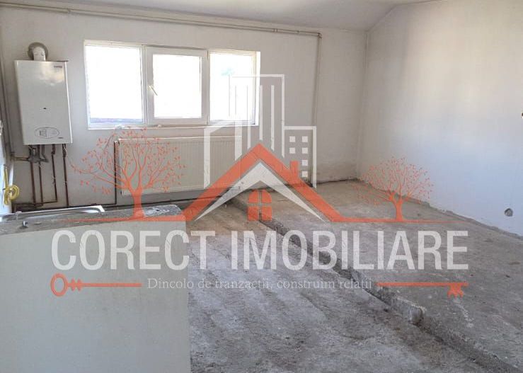 Apartament 4 camere – 70 mp utili + pod 30 mp – Etaj 5 – Preț 48.000 € - Poză 8