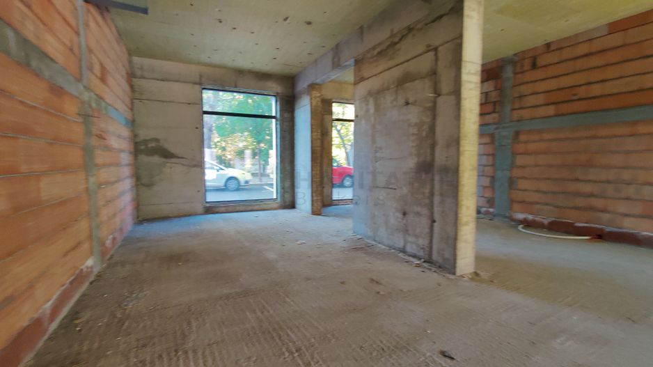 Spatiu comercial Complex Vivenda, disponibil imediat - Poză 8