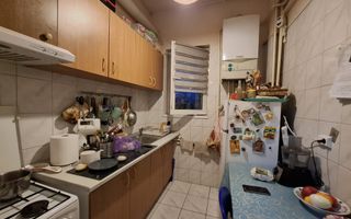 Apartament in vila Grivita-Basarab, 1500 EURO/MP UTIL,  LOC DE PARCARE - Poză 7