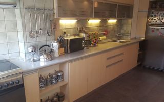 VANZARE -4/3 -CAMERE - TINERETULUI -VACARESTI - Poză 1