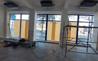 Spatiu comercial vitrina de 20 M - Metrou Eroii Revolutiei S143 - Poză 27