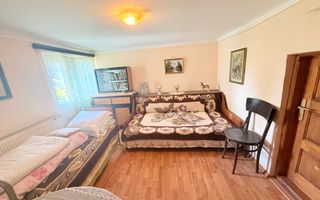 Casa interbelică cu arhitectură deosebită+Anexa și teren 1570 mp - Poză 10