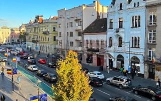Apartament ULTRACENTRAL, 4 camere, decomandat - Poză 10