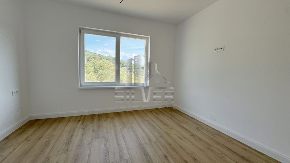 Casa individuala recent finisata cu teren de 425! - Poză 16