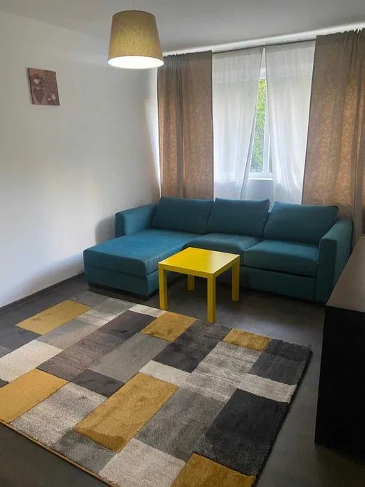 Apartament spatios cu trei camere, zona Iancului - Poză 1