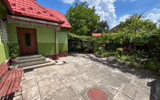 Casă individuală de vânzare în Turnișor | Curte superbă 585 mp - Poză 2