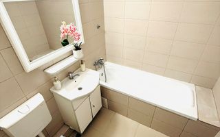 Apartament cu 3 camere in zona Crangasi - Poză 7