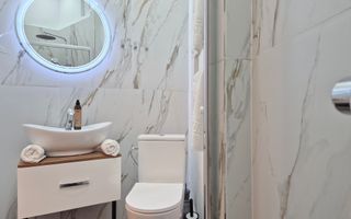 Casa de vânzare zona Centrală - 225 mp - Poză 12