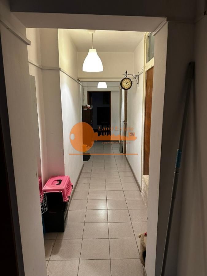 Apartament cu 4 camere in zona Tei-Maica Domnului - Poză 7