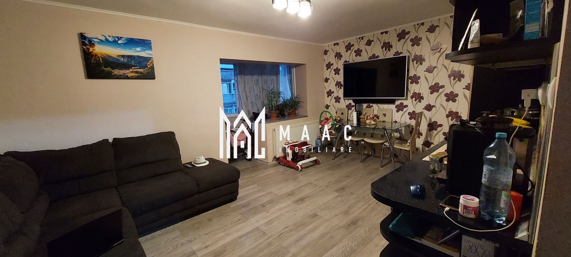 Apartament cu 3 camere de vânzare |Ostroveni – Zona W | Etaj 4| Complet mobilat - Poză 1