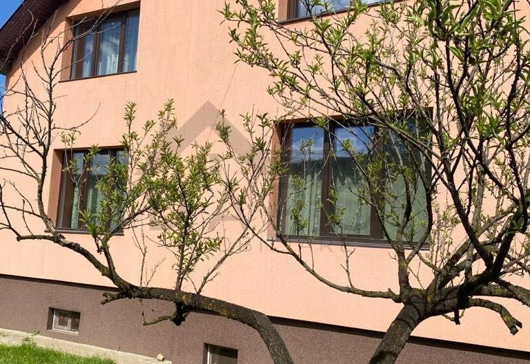 Casa in Voiniceni - Poză 3