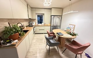 Apartament cu 3 camere decomandat | Etaj Intermediar | Piața Zorilor - Poză 1