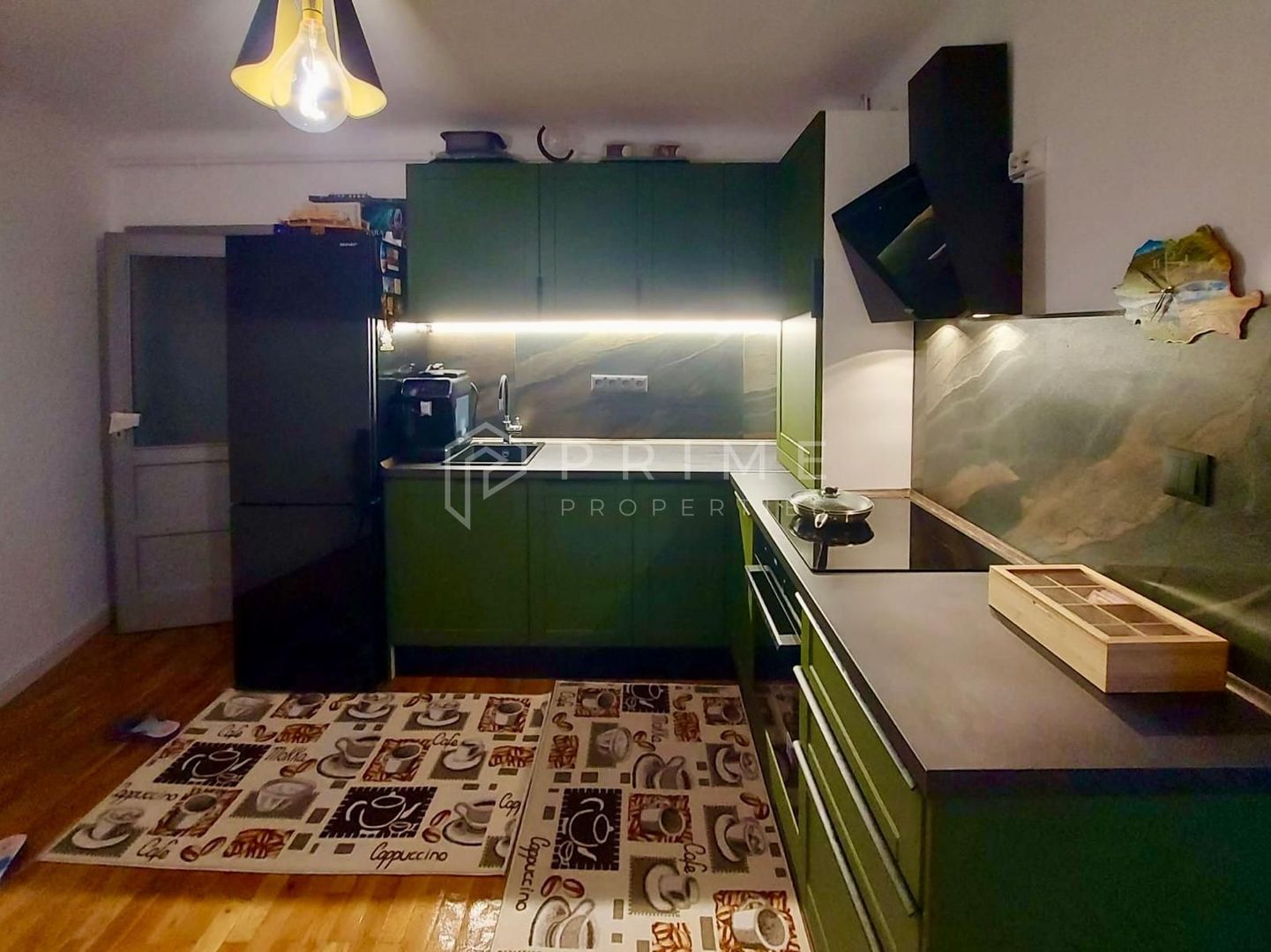 Casa renovata complet | Zona Platou | Ideala locuinta sau investitie - Poză 2