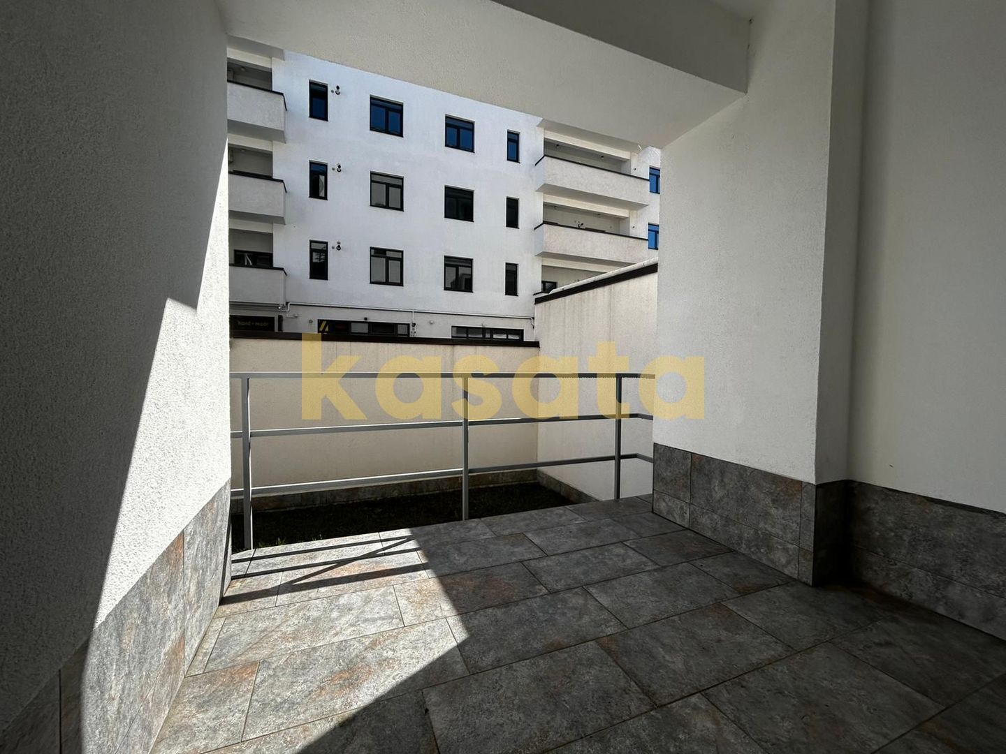 Apartament 3 camere spațios | curte 126mp și parcare inclusă | Șisești - Poză 19