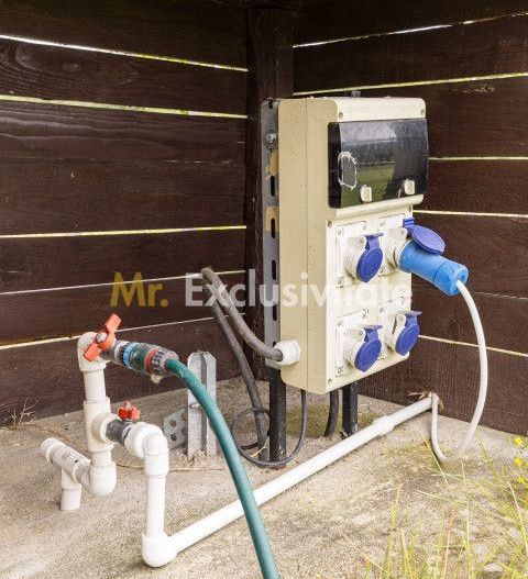 Motel, camping, piscina si lacuri de pescuit pe un teren de 49 285 mp - Poză 13