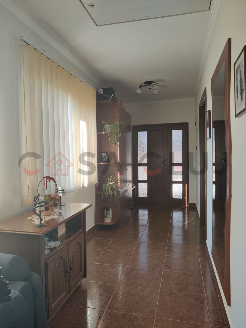 Casă individuală, 5 Camere, Teren  736mp. Garaj, Sânnicoară!! - Poză 10