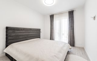 Doua case de vanzare la pret de una in Vladimirescu cartierul Florilor - Poză 7