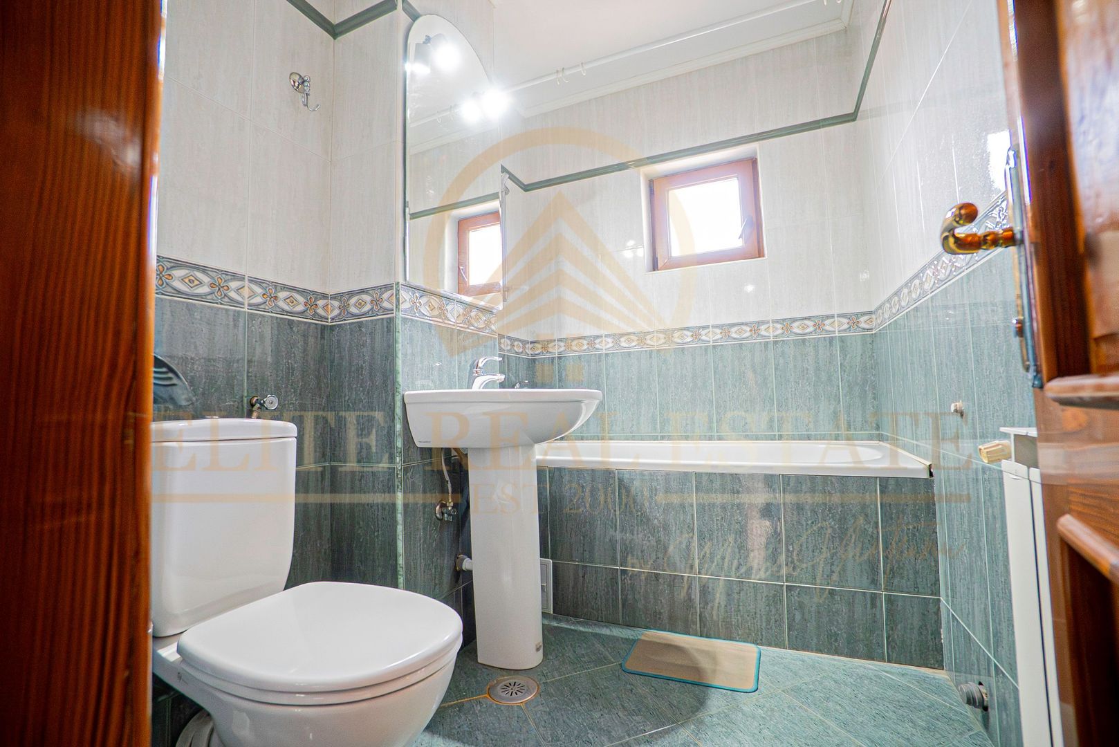 Vila 11 camere in Faleza Nord 400 mp utili, Proprietate rara - Poză 16