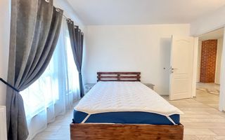 Casă luminoasă cu curte și garaj, perfectă pentru familie | Braytim - Poză 15