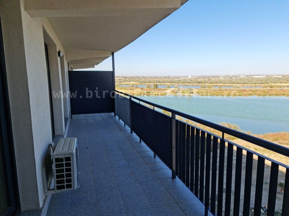 Apartament Spațios cu Vedere Frontală la Lacul Siutghiol și Mamaia - Poză 7