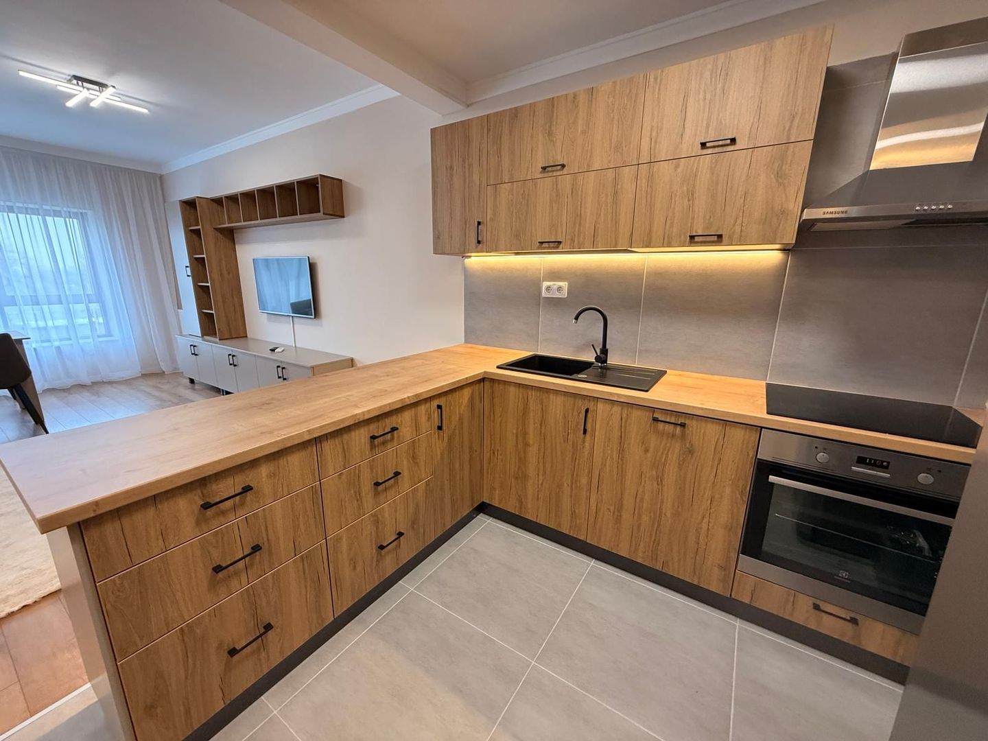 2 camere Emerald Residence | Loc parcare | Comision 0% - Poză 4