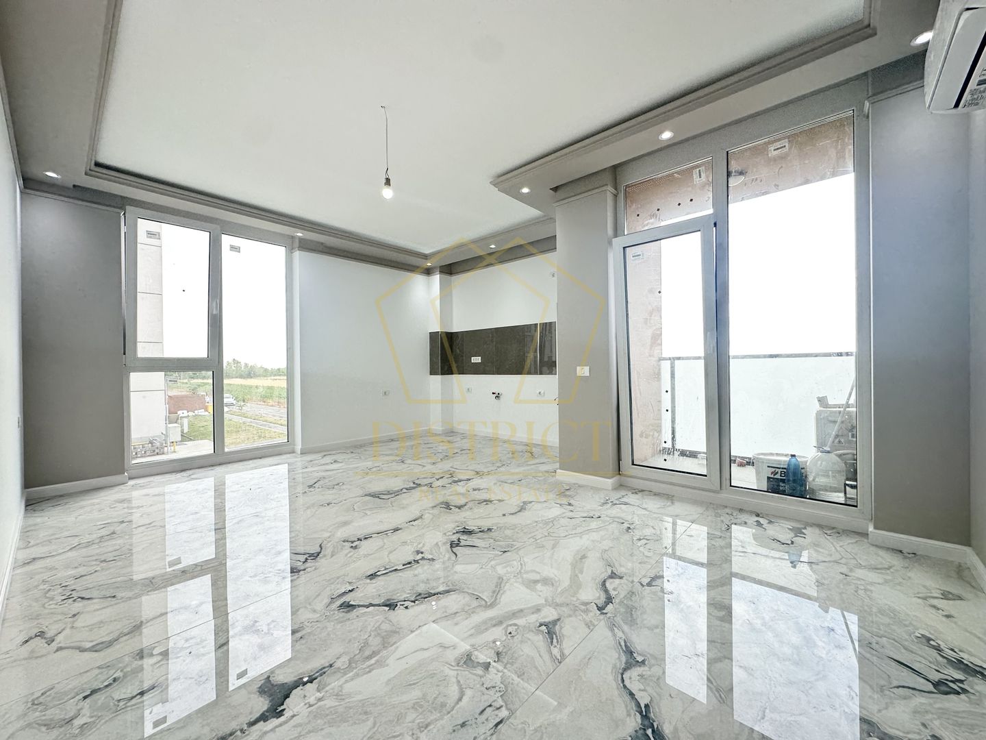 Apartament deosebit cu 3 camere | Campeador City - Poză 2