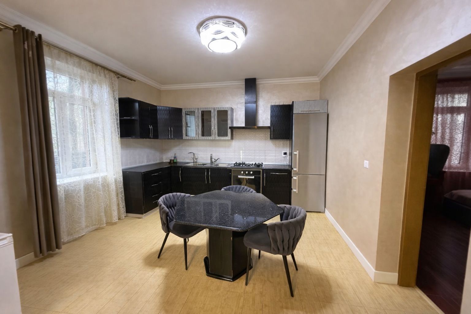 Duplex de vânzare | Ultracentral Rădăuți | 140 mp utili - Poză 2