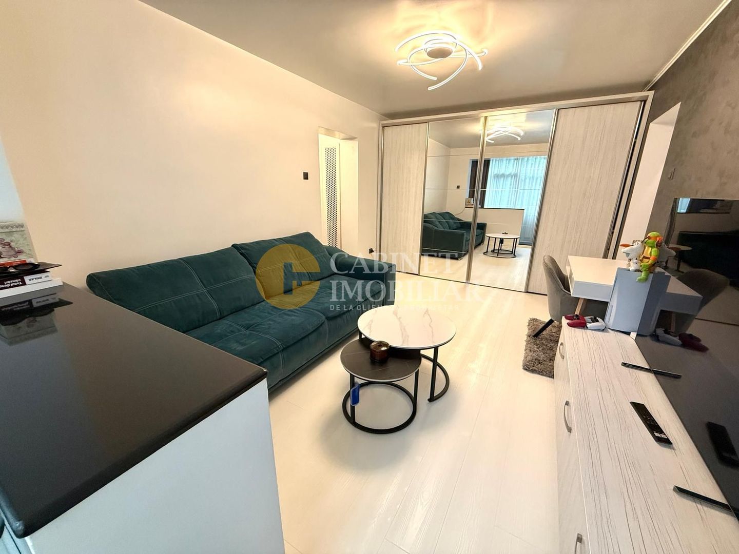 2 Camere complet renovat- Etaj 1 - Podu Ros - Poză 2