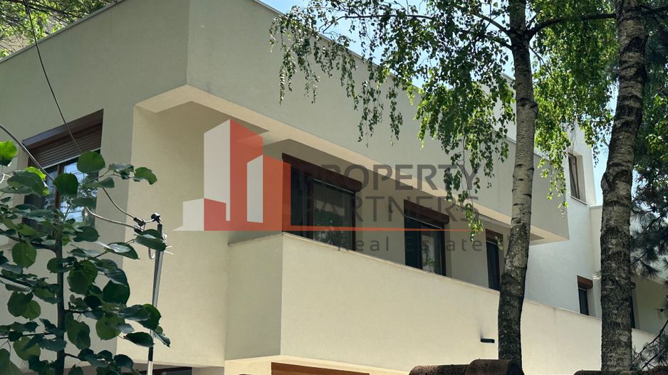 Vila noua, metrou Jiului - Poză 1