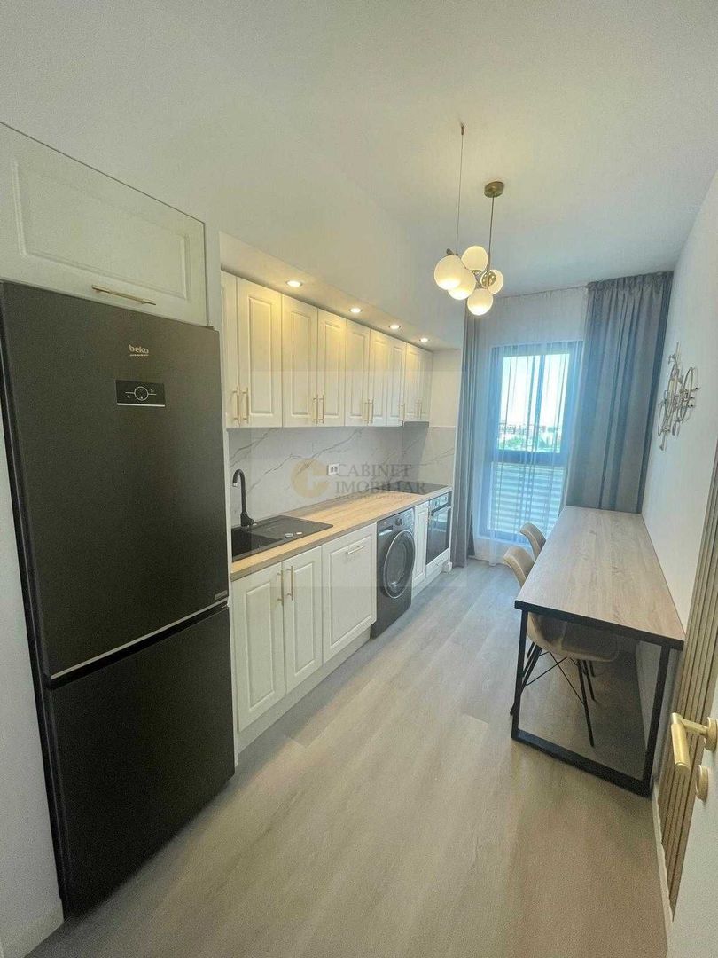 2 camere decomandat | Mobilat și utilat lux | Vedere panoramica - Poză 11