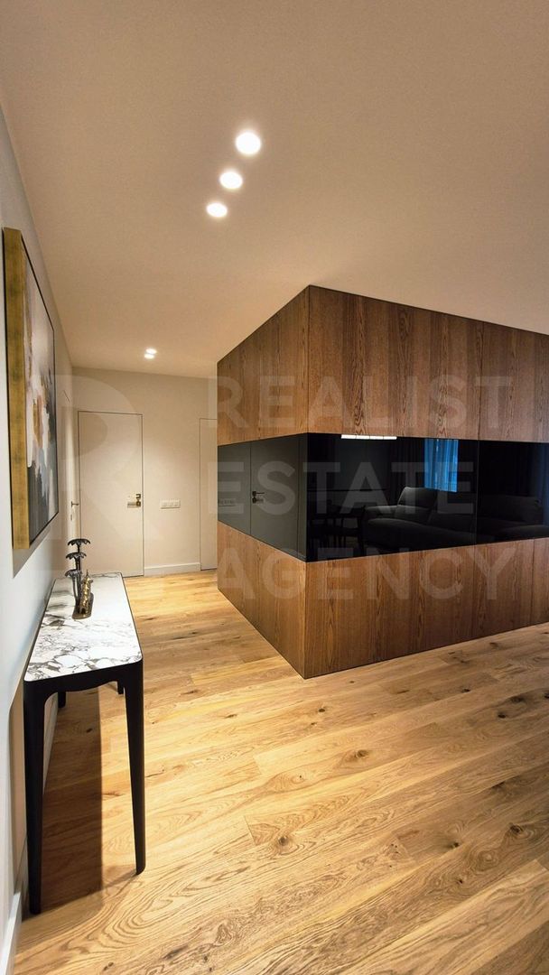 Chirie apartament PREMIUM în inima Chișinăului – Square Residence - Poză 3