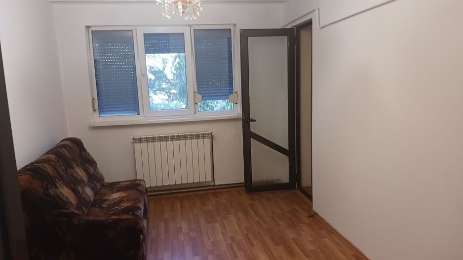 3 camere, Micro 13B,  etaj 4, bloc cu acoperis - Poză 3