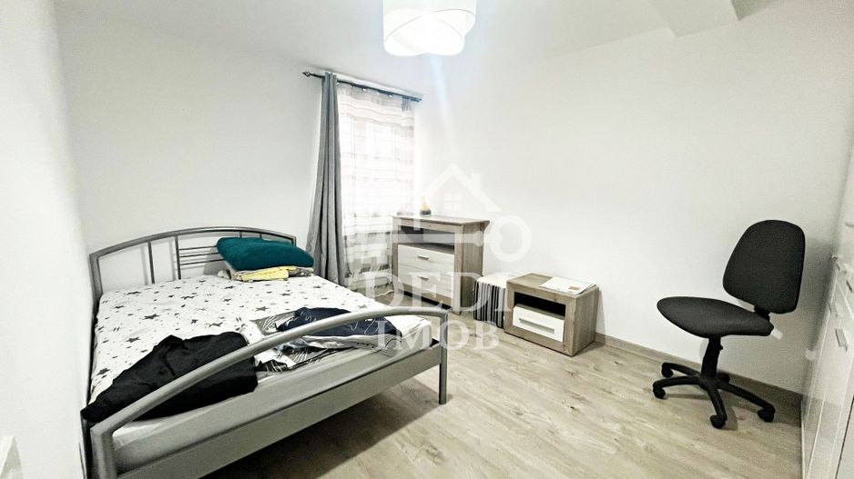 Apartament cu 3 camere de vanzare Luceafaul, Oradea - Poză 6