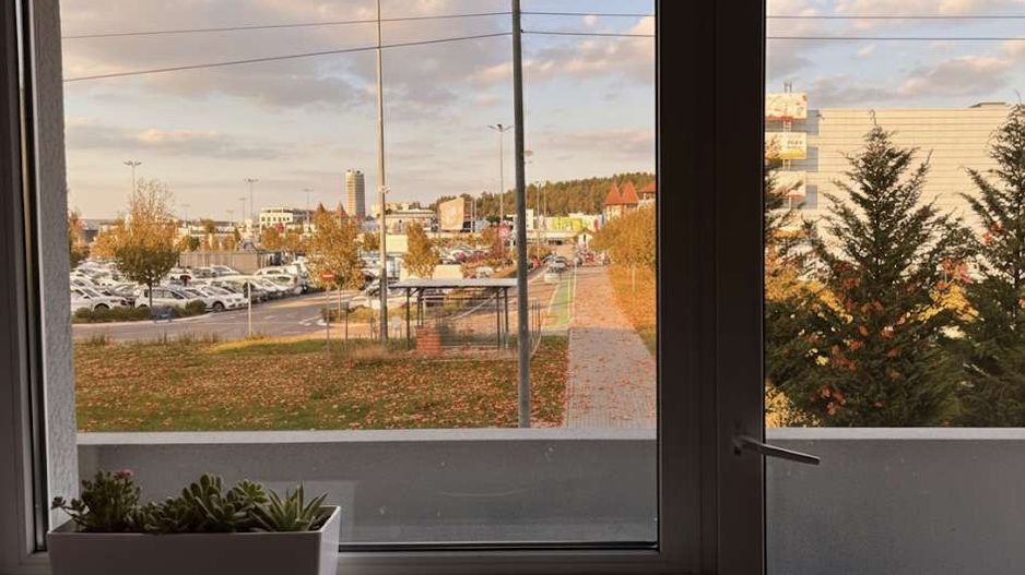 PF vand apartament 3 camere 70mp in curte la Vivo nu se plateste tva - Poză 6