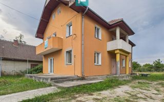 Casă cu 5 camere în Remetea Mare - Poză 1