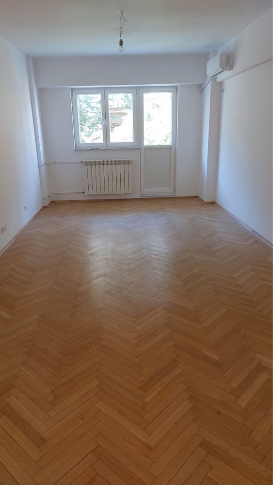 De Inchiriat Apartament 4 camere Universitate sector 2 - Poză 1